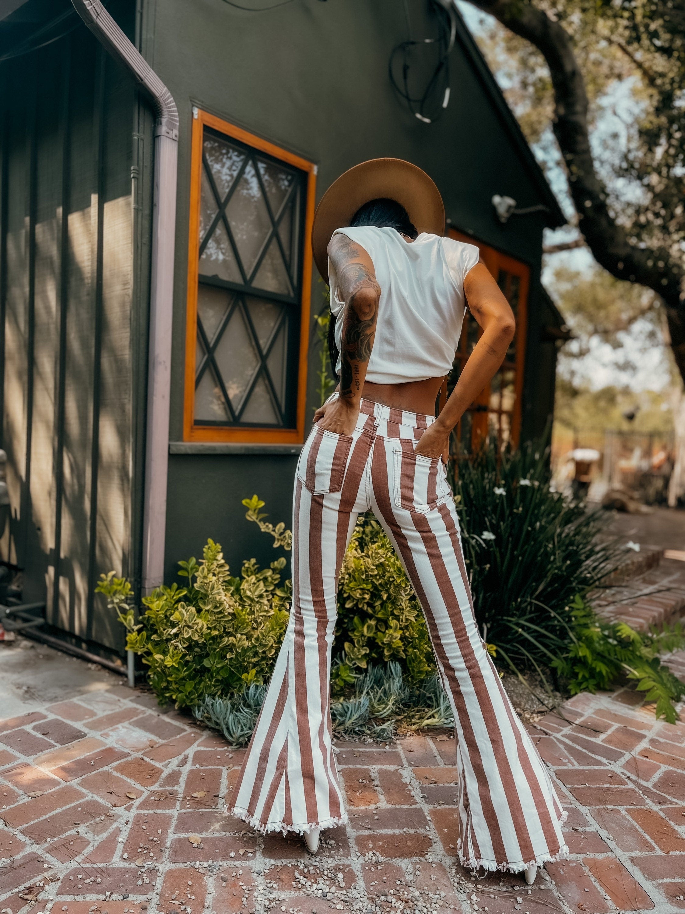 Western Texas Vintage Look Frayed Raw Hem Striped Kick Flare Jean